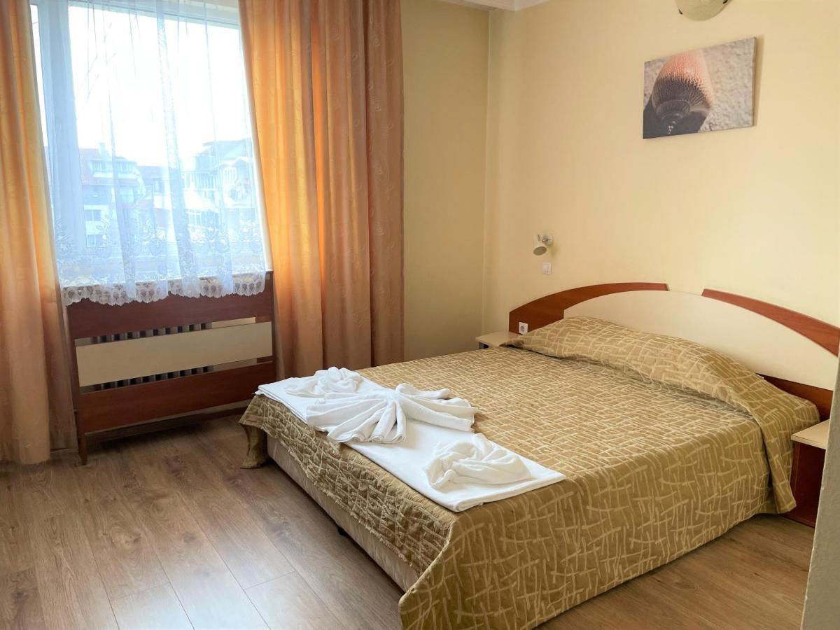 Family Hotel Central Burgas by Eksteriør bilde