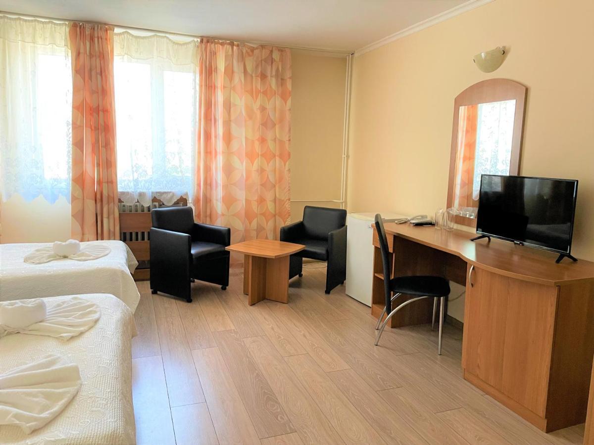 Family Hotel Central Burgas by Eksteriør bilde